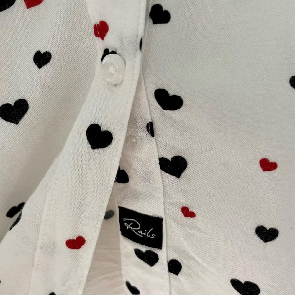 Rails Hearts Button Up - Picture 4 of 7